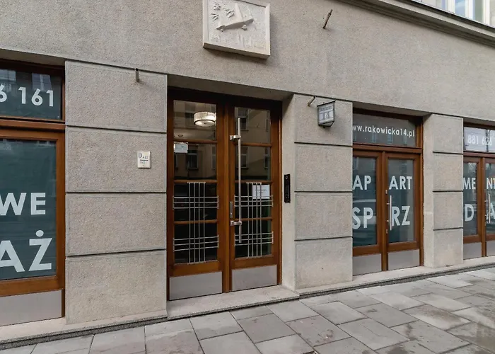 - Rakowicka 14 Street * クラクフ