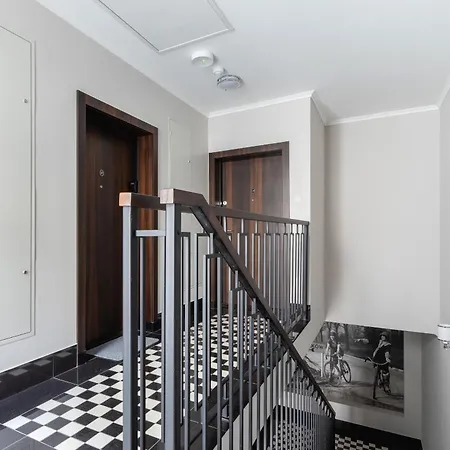 - Rakowicka 14 Street * Cracóvia